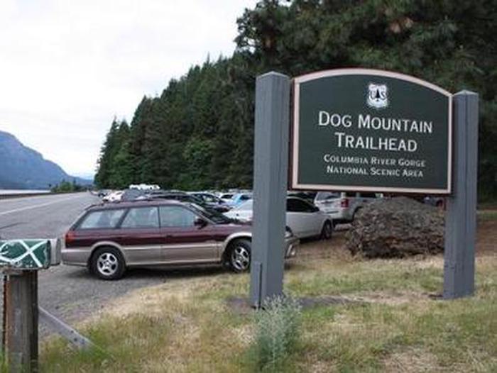 Dog Mountain Trailhead Sign next to the parking lot where visitors go up the trailheadDog Mountain Trailhead Sign at the opening of the Trailhead