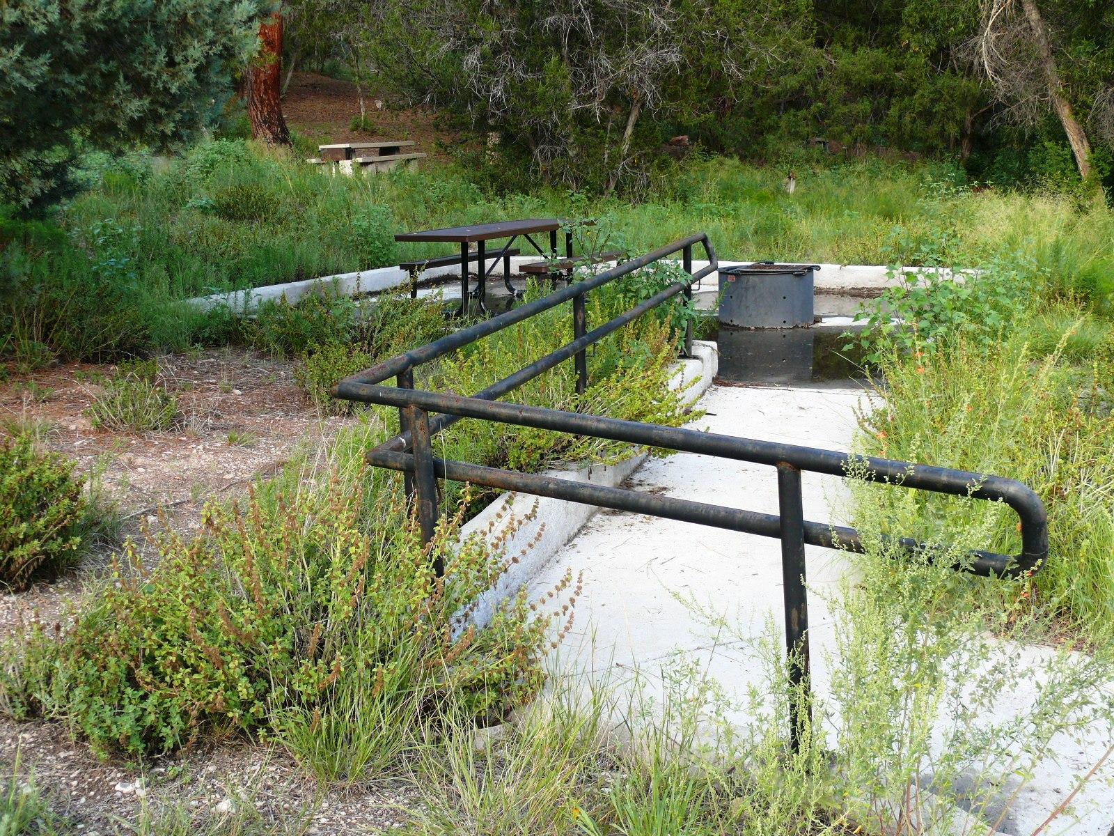 Upper Scorpion Campground