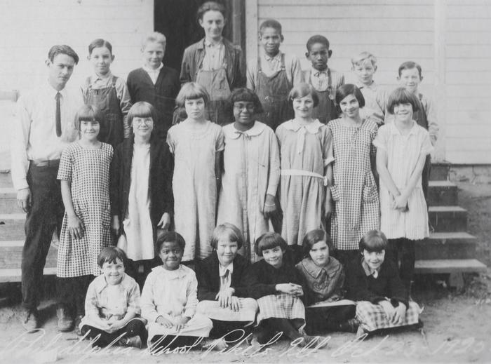 SchoolchildrenSchoolchildren at the New Philadelphia School, October 1925.