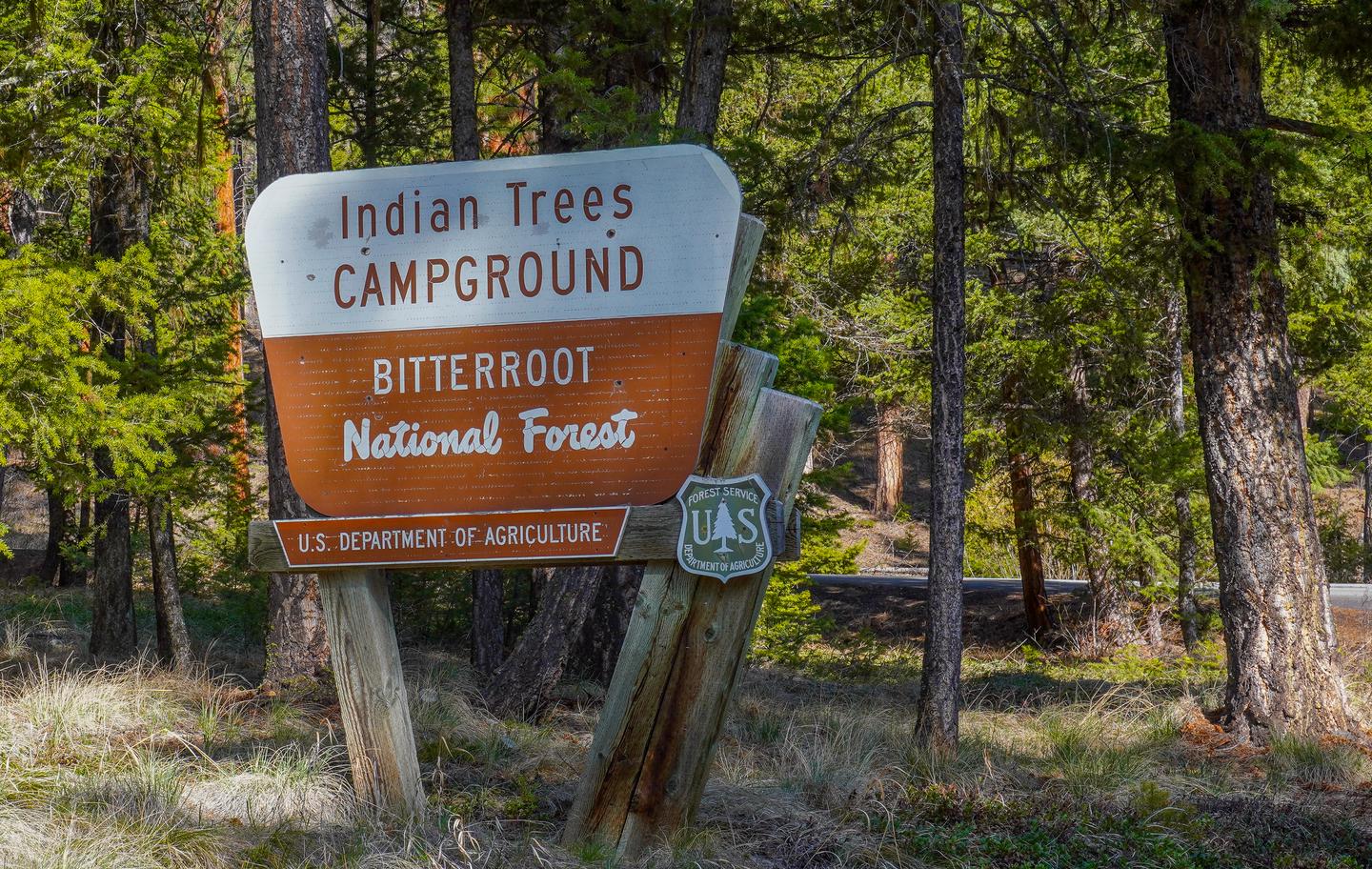 Indian Trees Campground SignEntry Sign