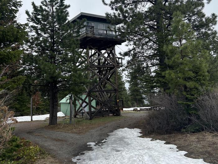 Exterior view of Fivemile Lookout tower.