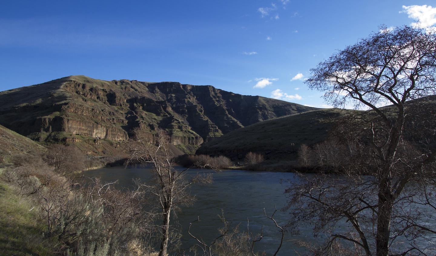 Late afternoon view of the Deschutes River canyon and of the mouth of Rattlesnake Canyon at Rattlesnake Canyon Campground