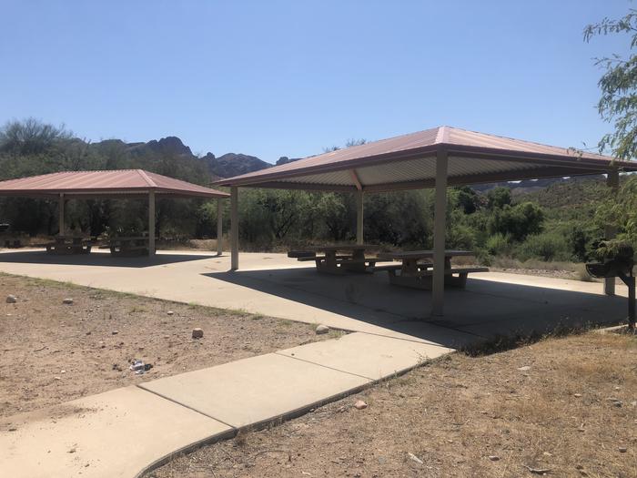 Larry Forbis Amenities (Ramadas, picnic tables, grill, fire pit)Larry Forbis Group Site- Tonto National Forest