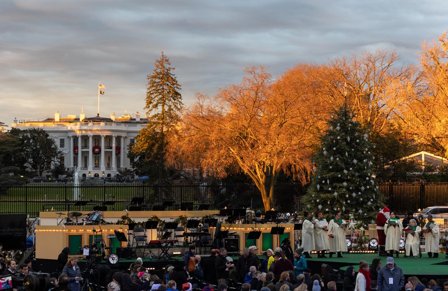 A large Christmas tree stands in front of the white house2022 National Christmas Tree Lighting