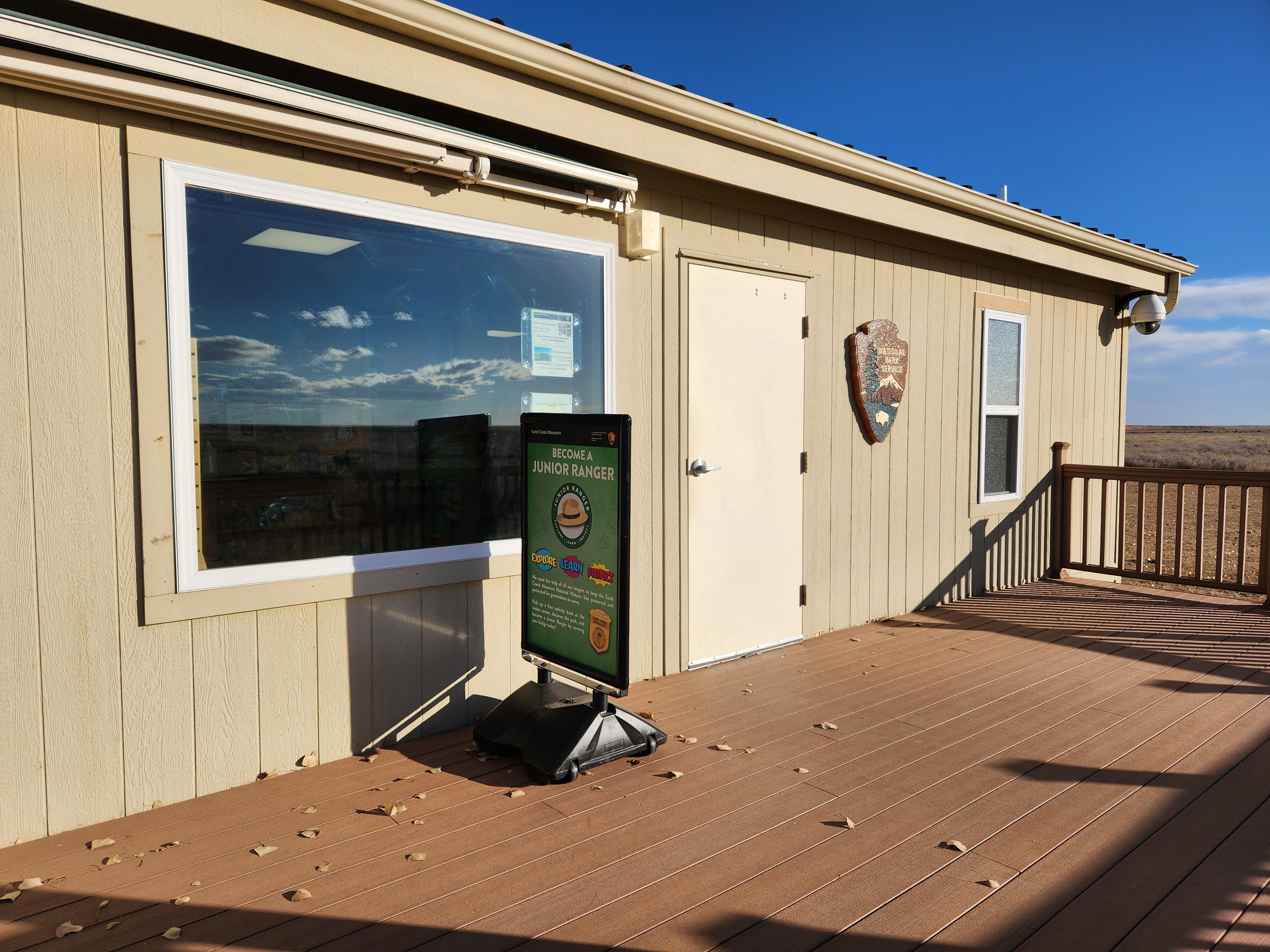 Contact Station Deck