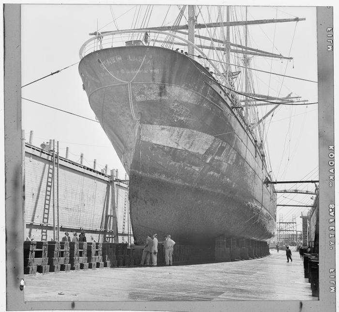 Balclutha in drydock showing movie paint job on one side and Pacific Queen paint on the otherBalclutha as it appeared when purchased by the museum