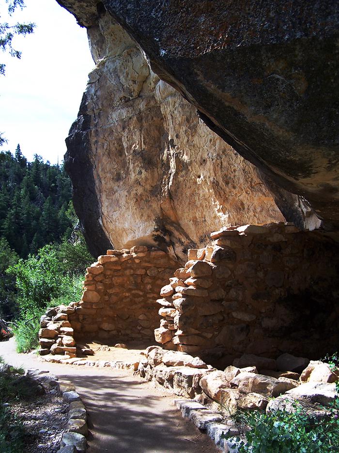 Cliff DwellingsWalnut Canyon National Monument protects a series of ancient cliff dwellings built between 1125 and 1250 CE.