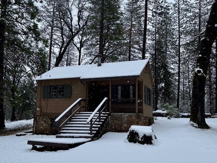 SLY GUARD CABIN- WinterWinter conditions may be present. Check local weather forecasts and come prepared for snow!