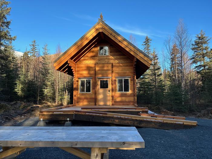 Preview photo of Trail River Cabin