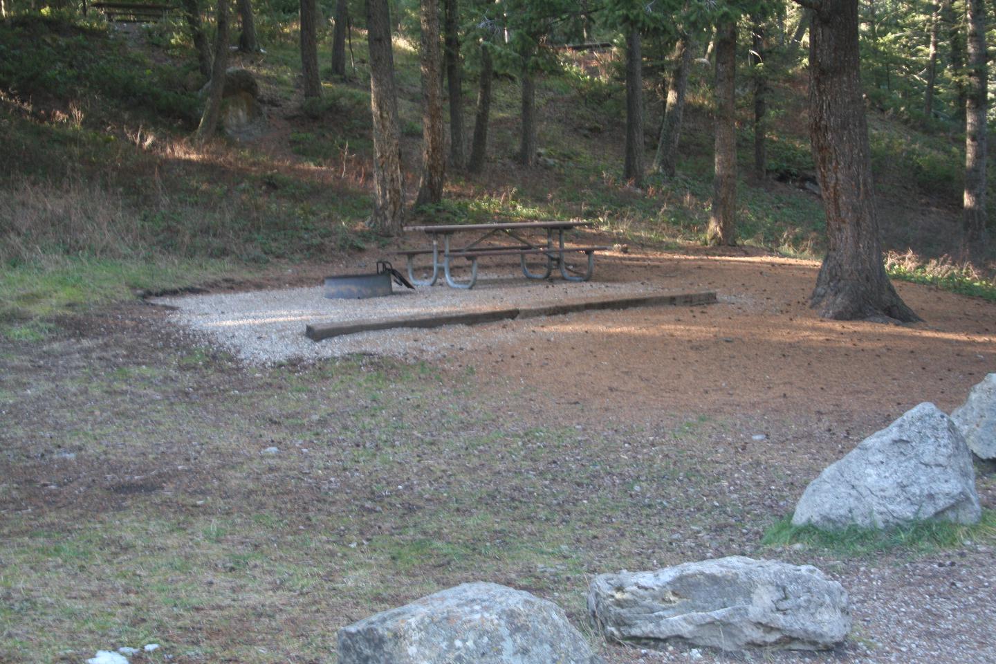 camping site 7table area