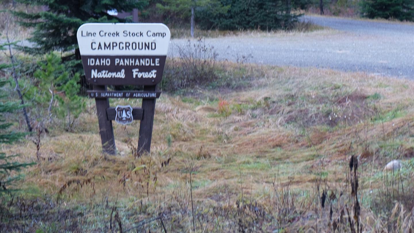 Line Creek Stock CampgroundLine Creek Stock Campground Portal Sign