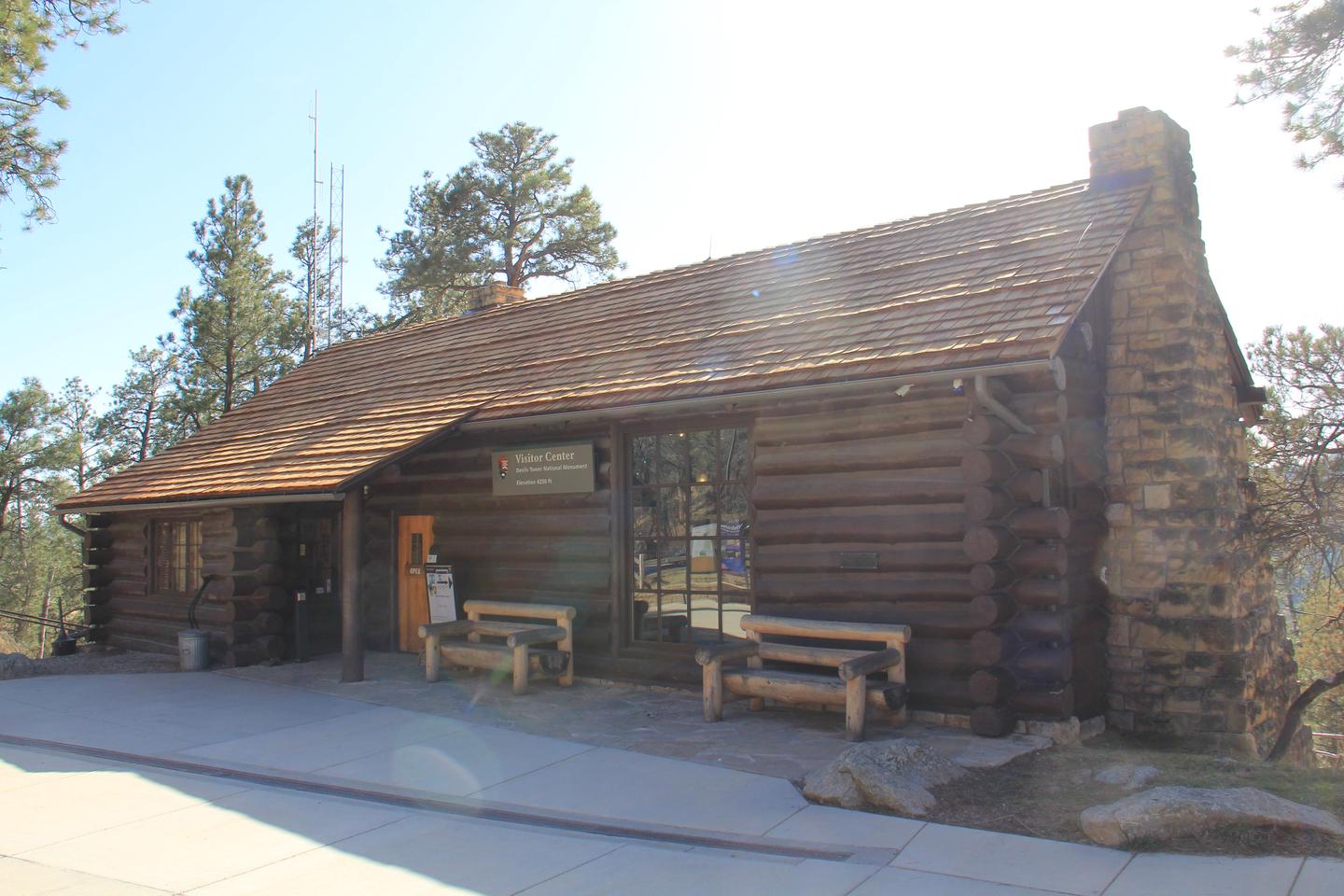 Preview photo of Devils Tower National Monument Visitor Center