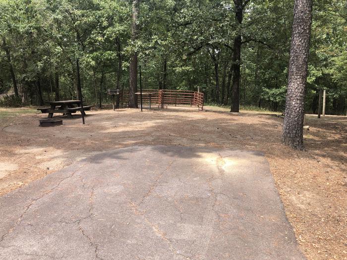 A photo of Site 008 of Loop HCMR at CEDAR LAKE (OKLAHOMA) with Picnic Table, Electricity Hookup, Fire Pit, Lantern Pole