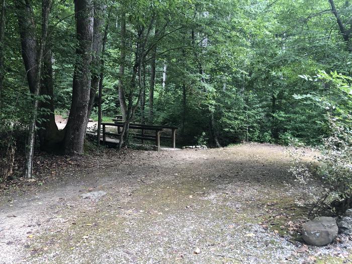 A photo of Site 003 of Loop CAVE MOUNTAIN LAKE FAMILY CAMP at CAVE MOUNTAIN LAKE FAMILY CAMP with ShadeA photo of parking for Site 003 of Loop CAVE MOUNTAIN LAKE FAMILY CAMP at CAVE MOUNTAIN LAKE FAMILY CAMP with Shade