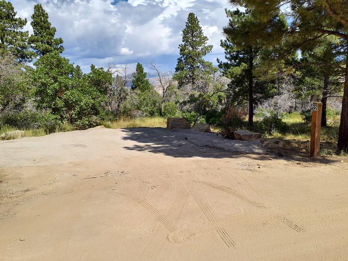 Large gravel parking areaPrice Canyon campsite 12 parking area