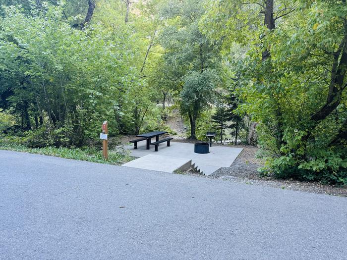 A photo of Site 017 of Loop LITT at LITTLE MILL with Picnic Table