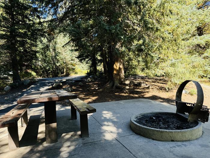 A photo of Site 055 of Loop SPIKE CAMP. Area B at GRANITE FLAT (UTAH)  with Picnic Table