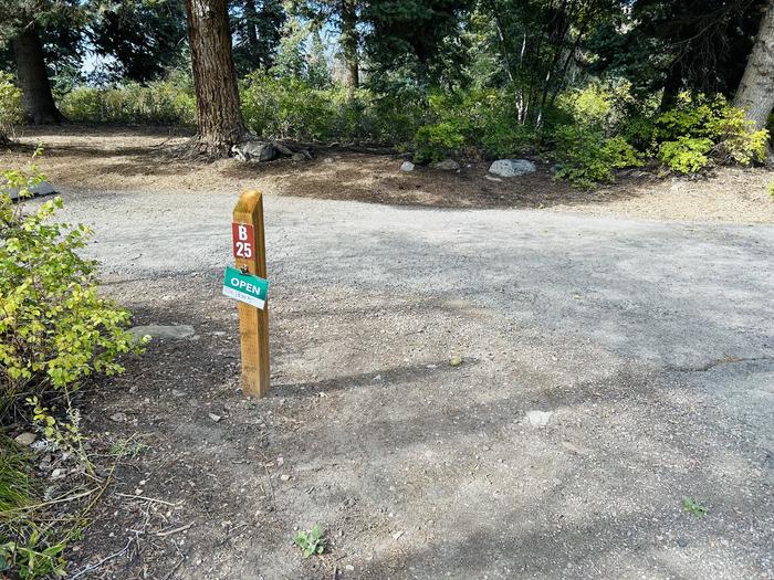 A photo of Site B25 of Loop B at PAYSON LAKES with Picnic Table