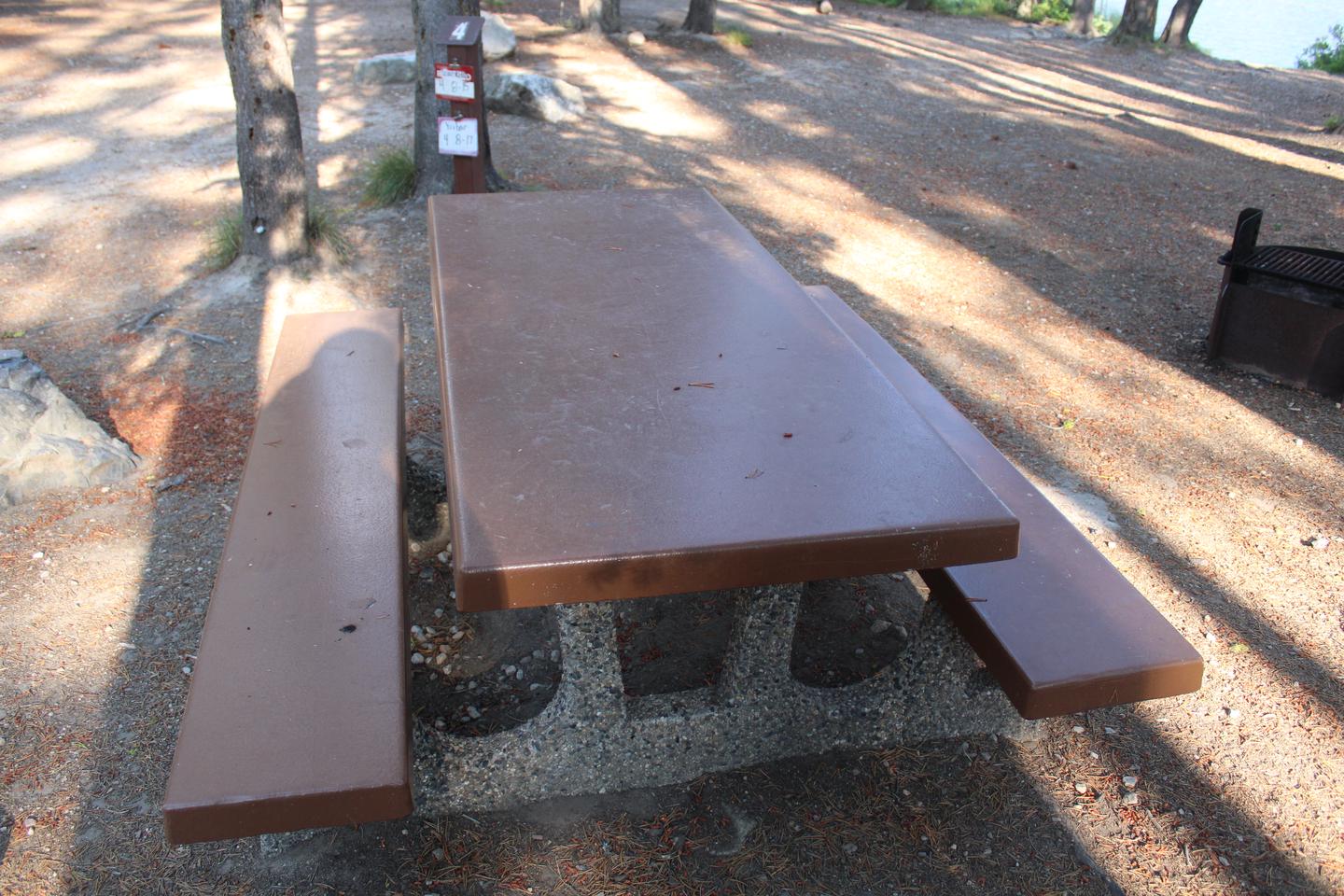 Site picnic table Picnic Table