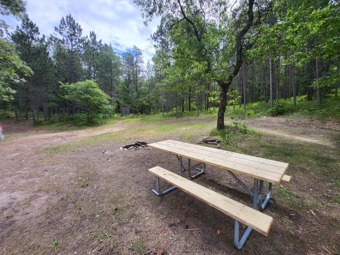 Jackpine Lake Campsite 1 Layout of campsite 1 at Jackpine Lake