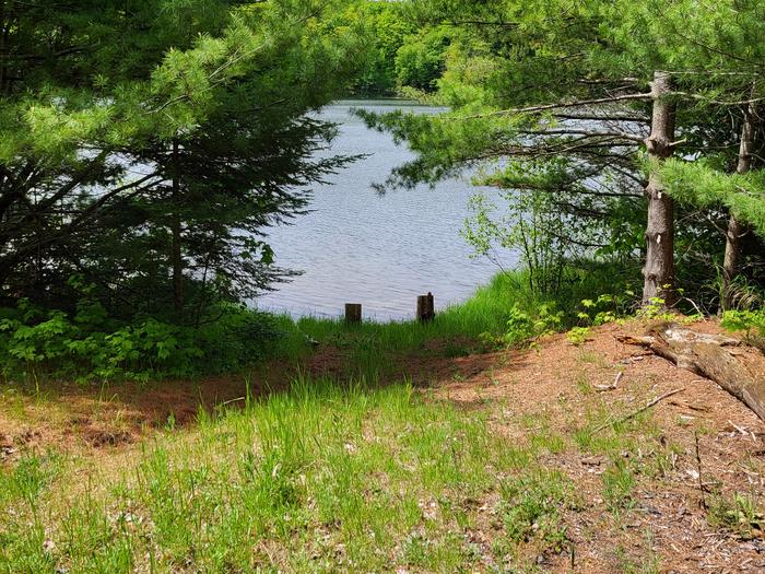 Lake Nineteen Boat Access point