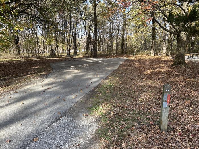 A photo of Site 032 of Loop DAM WEST at Dam West Campground
