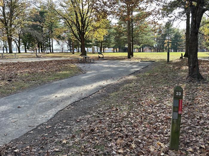 A photo of Site 033 of Loop DAM WEST at Dam West Campground