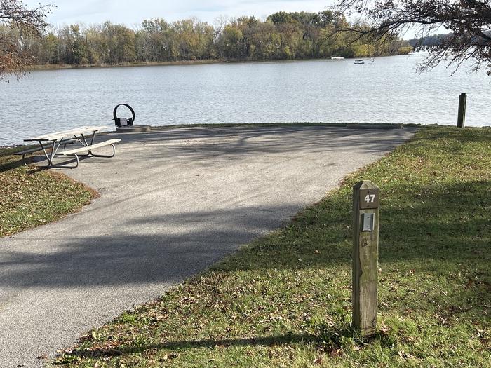 A photo of Site 047 of Loop DAM WEST at Dam West Campground