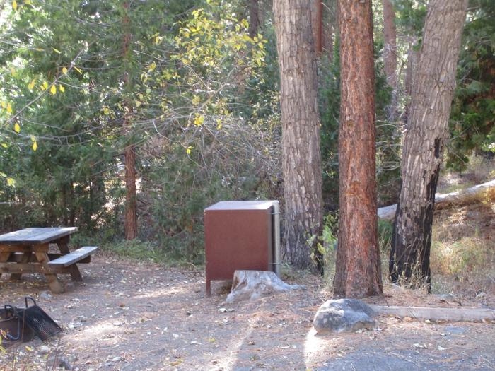 A photo of Site 14 at Chilcoot Campground