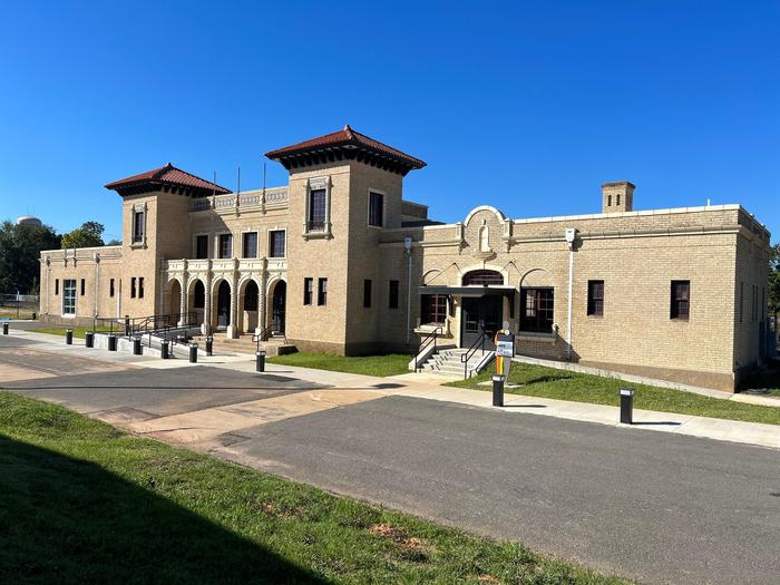 Preview photo of Texas and Pacific Railway Depot