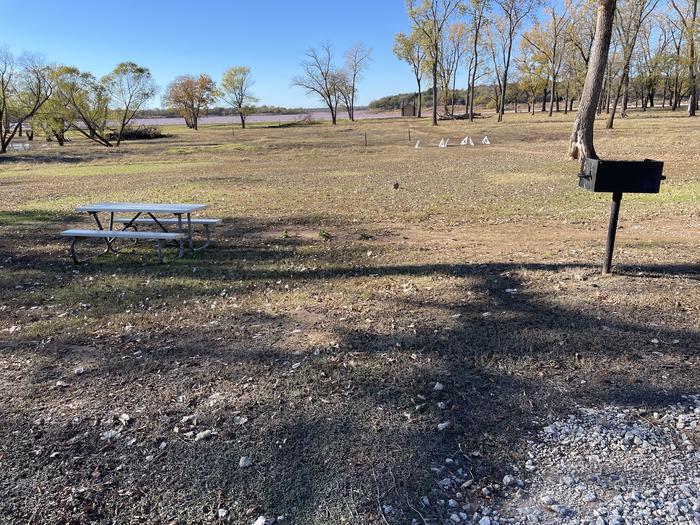 A photo of Site 22 of Loop Appalachia Bay at Appalachia Bay Recreation Area with Boat Ramp, Picnic Table, Electricity Hookup, Shade, Water Hookup