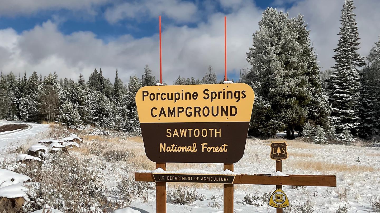 Porcupine Springs campground, has 19 sites ,4 reservable sites, 4 equestrian sites, 3 reservable group site ,Little Fork  Trailhead Ohv ,Equestian, Biking , to access multiple 50" and single track trail systems  sentrance to porcupine springs  