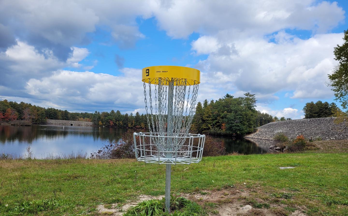 Disc GolfBuffumville Lake has an 18-hole disc golf course. 