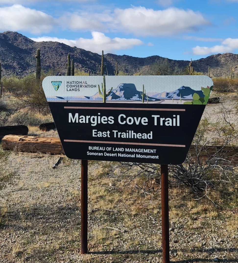 Margies Cove East Trailhead Sign