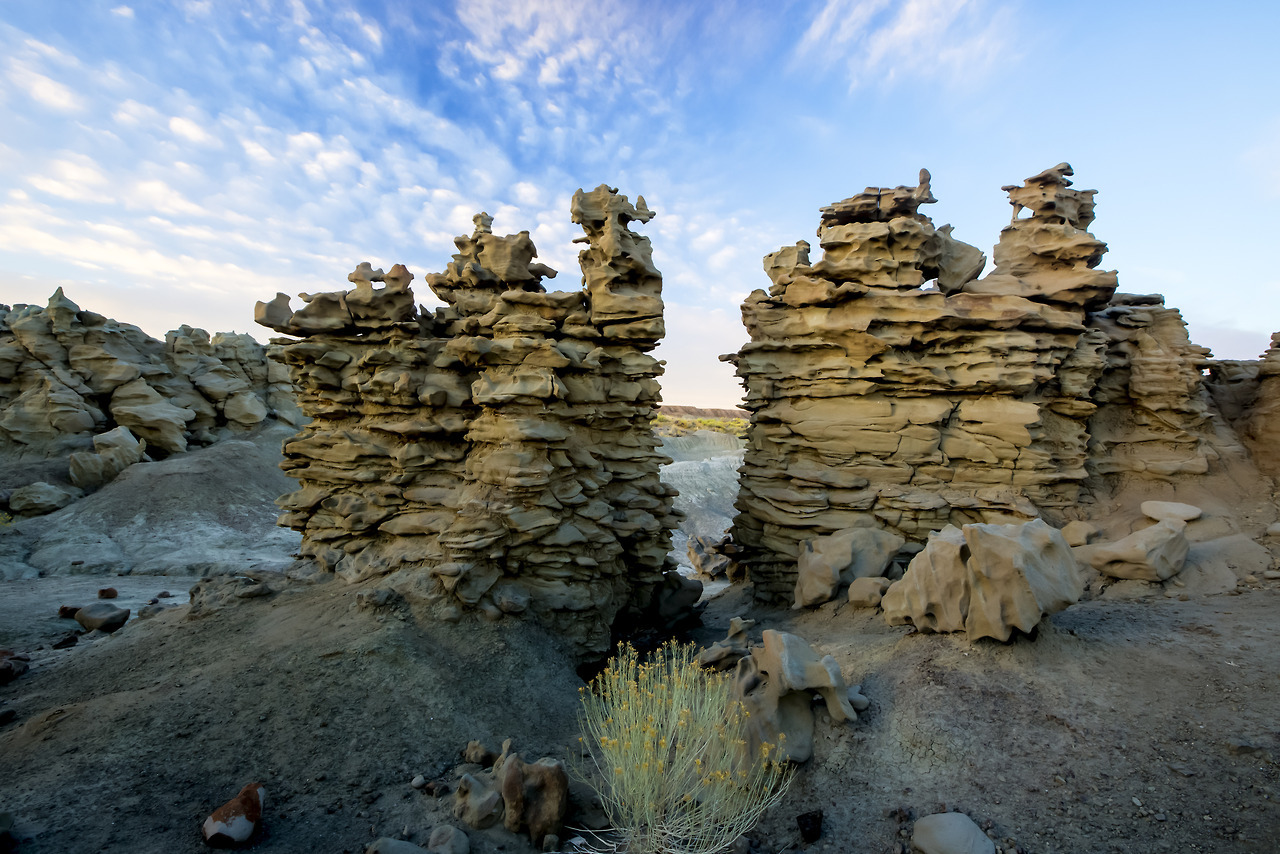 Fantasy Canyon - Flying Witch Formation