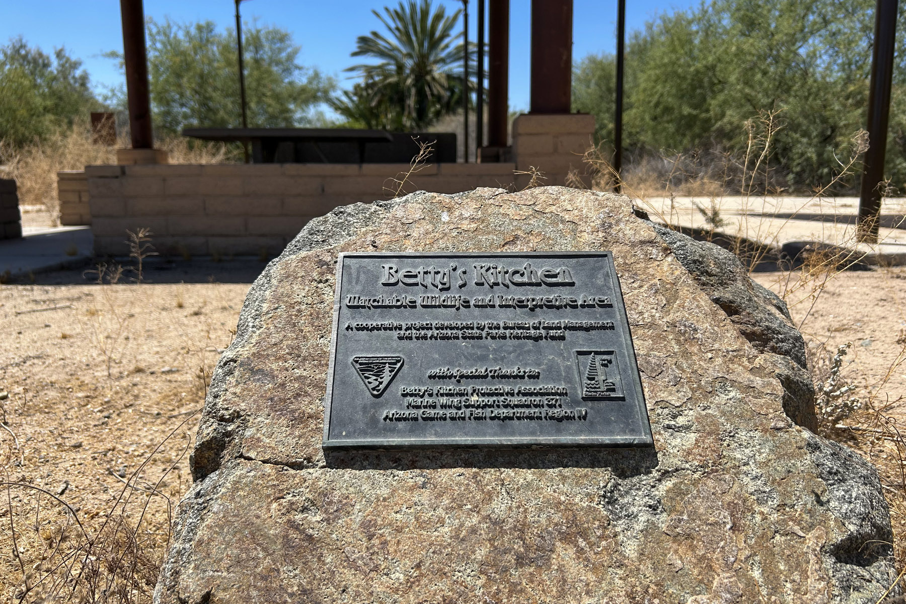 Betty's Kitchen Watchable Wildlife Viewing Area and National Recreation Trail plaque