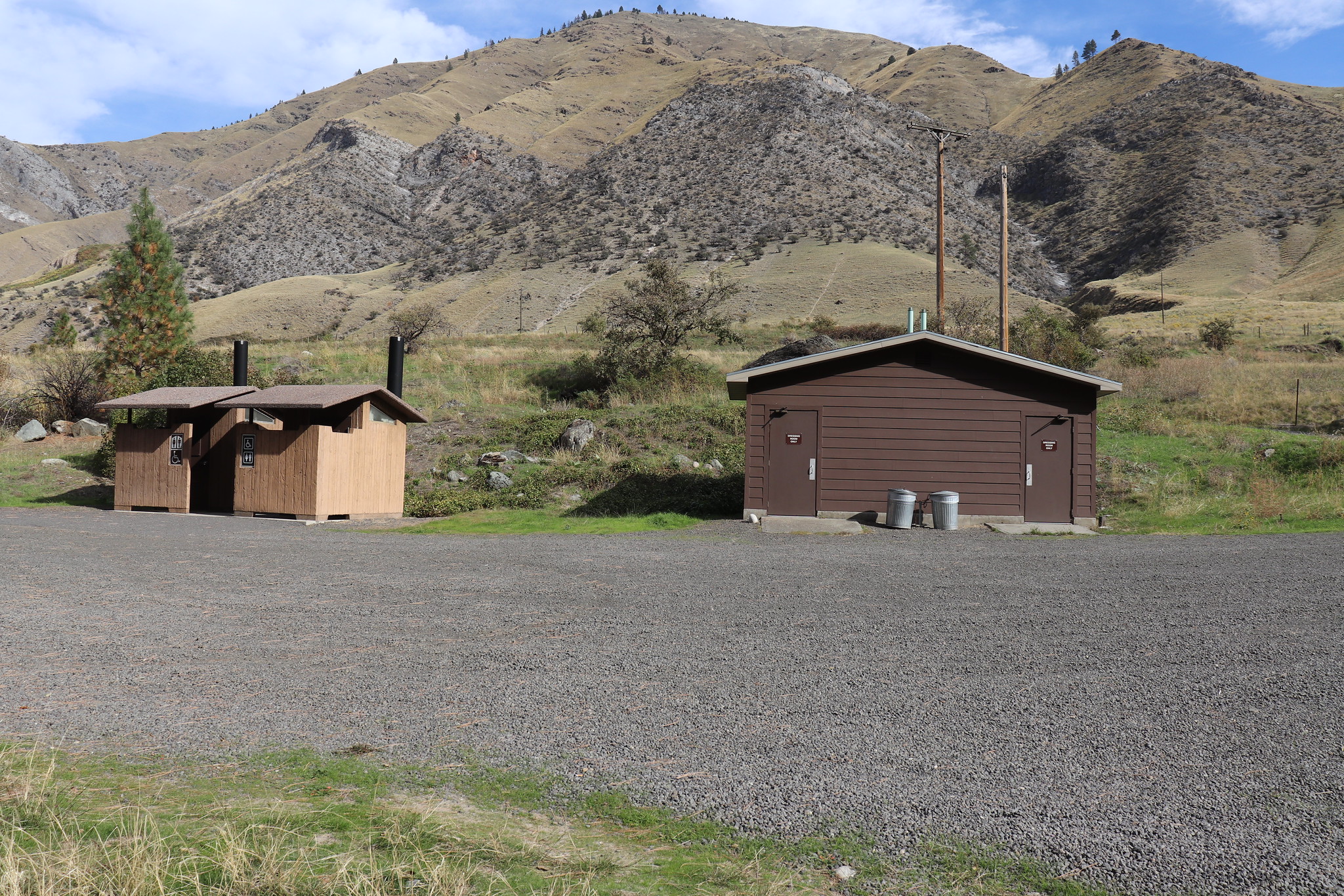 Facilities at Old Lucile