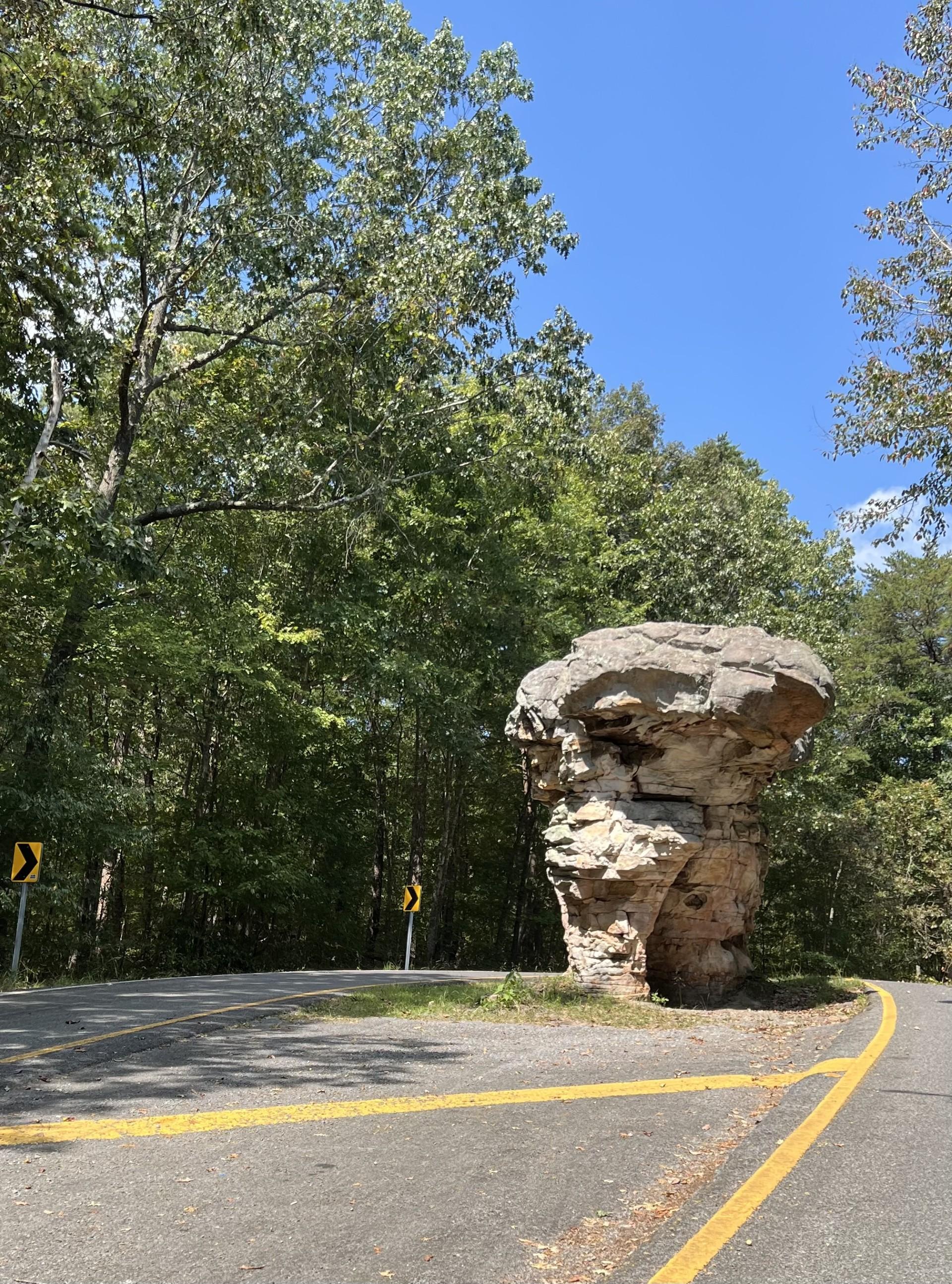 Little River Canyon National Preserve — Mushroom Rock