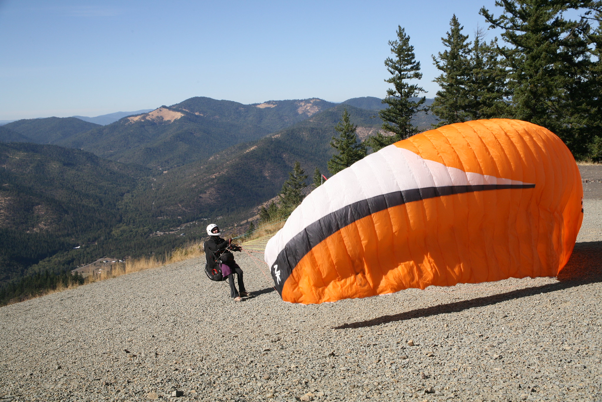 Paragliding at Woodrat Mountain