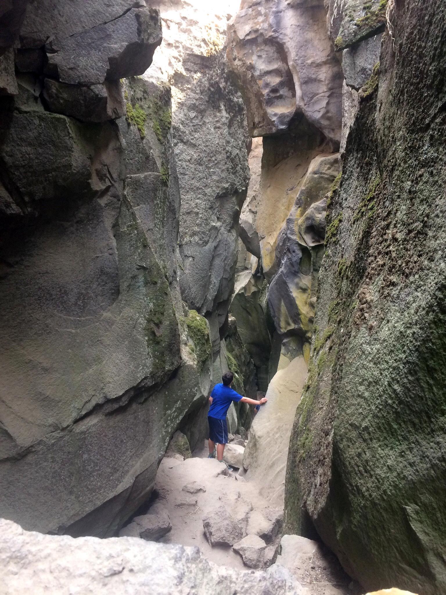Crack-in-the-Ground