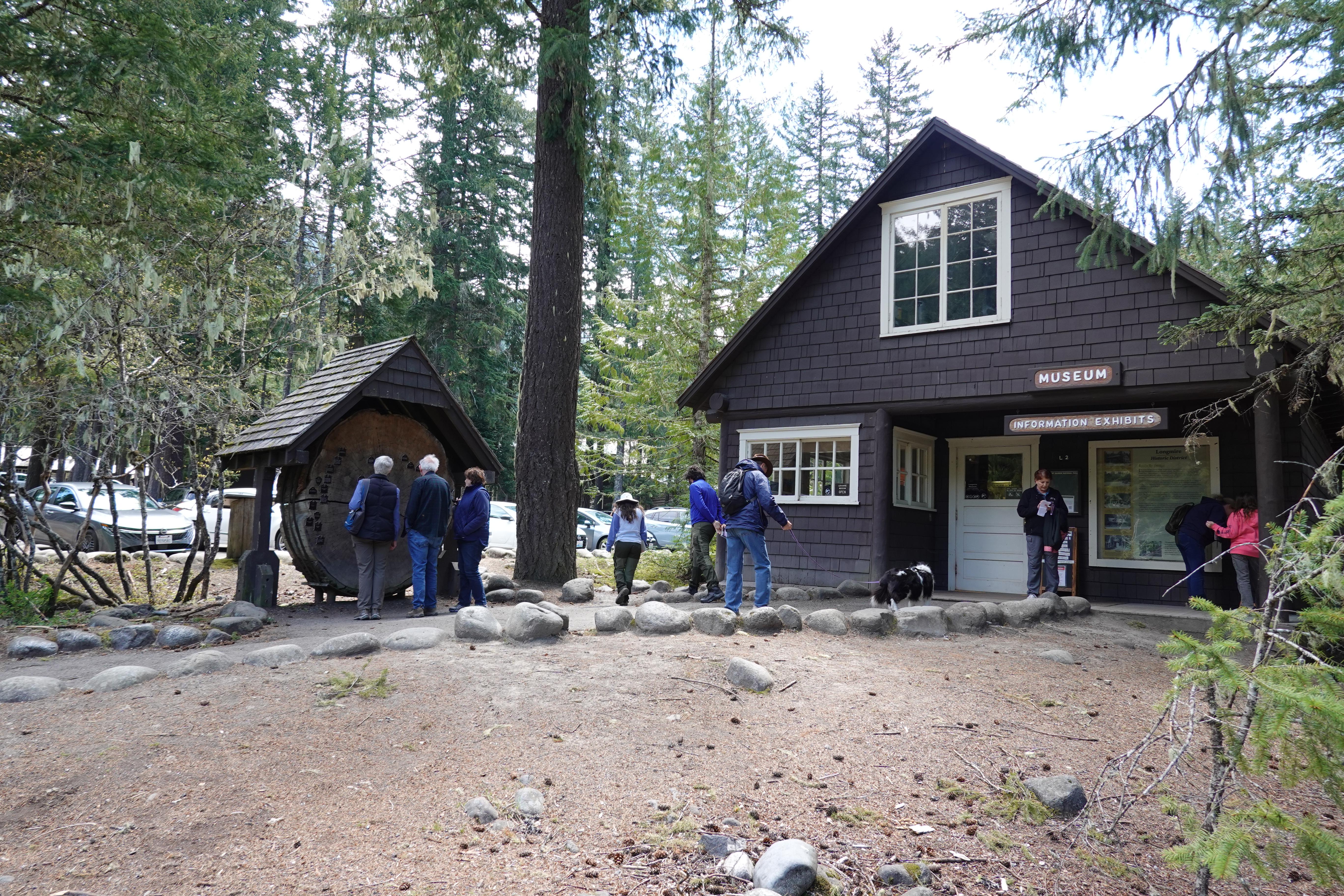 Longmire Museum in Summer