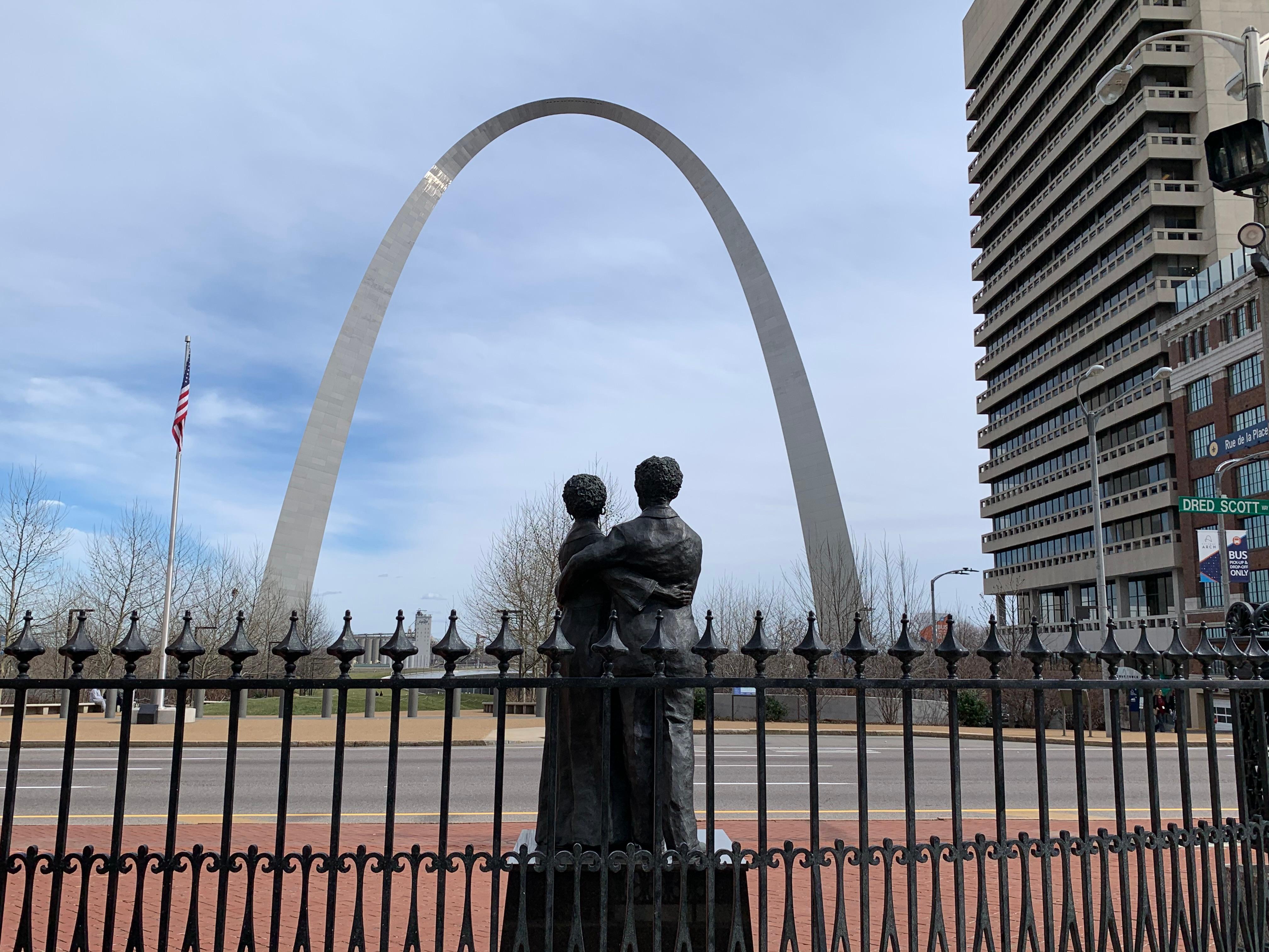 Dred and Harriet Scott Statue and the Gateway Arch