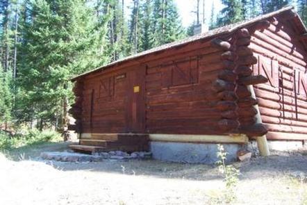 Preview photo of Silvertip Cabin