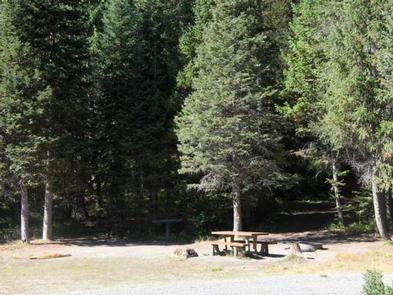 PEACE VALLEY CAMPGROUND sitesPeace Valley Campground