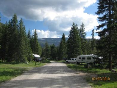 Red Cliff Campground road, RV's & tow vehiclesRed Cliff Campground
