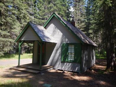 Preview photo of Box Canyon Guard Station Cabin
