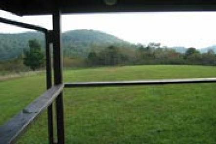 BLUE SPRINGS GAP CABINPorch view