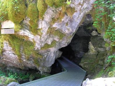 Oregon Caves National Monument and Preserve main cave entrance